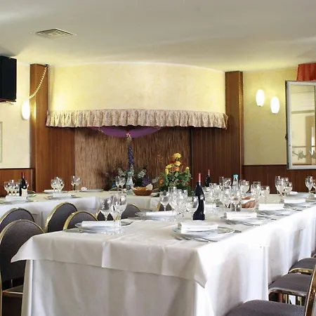 Hotel Willy 3*